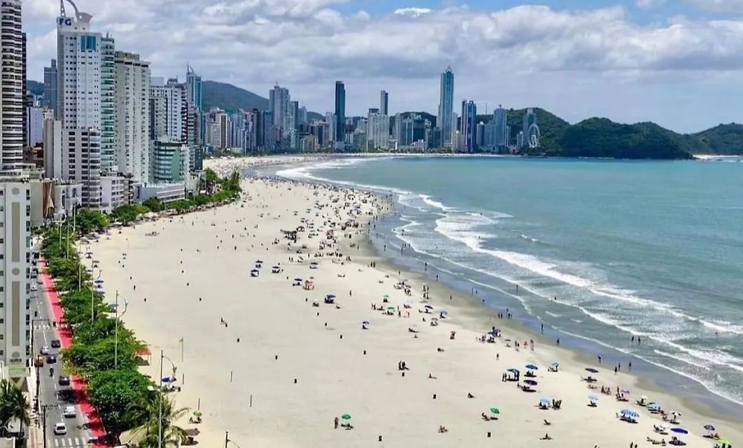 Aconchegante Apartamento No Centro Em Balneario Camboriu Sc Apartment