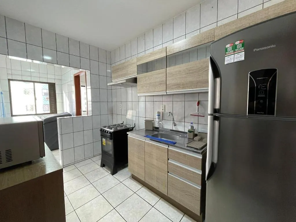 Aconchegante Apartamento No Centro Em Balneario Camboriu Sc 0*,