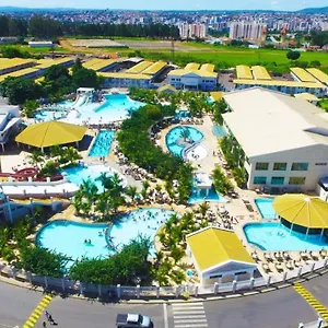 Lacqua Diroma Casa de Férias Caldas Novas